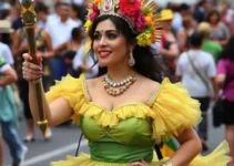 Virginia Fonseca vaiada na estreia na Sapucaí